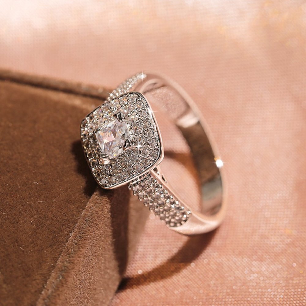 🎁Shiny Square CZ Bling Micro Delicate Luxury Silver Ring for , UNVN12203